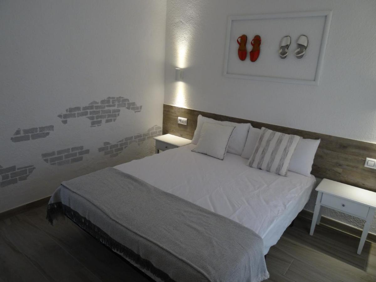 Ferienwohnung Apartamento Las Siete Palmeras Cala'N Blanes  Exterior foto